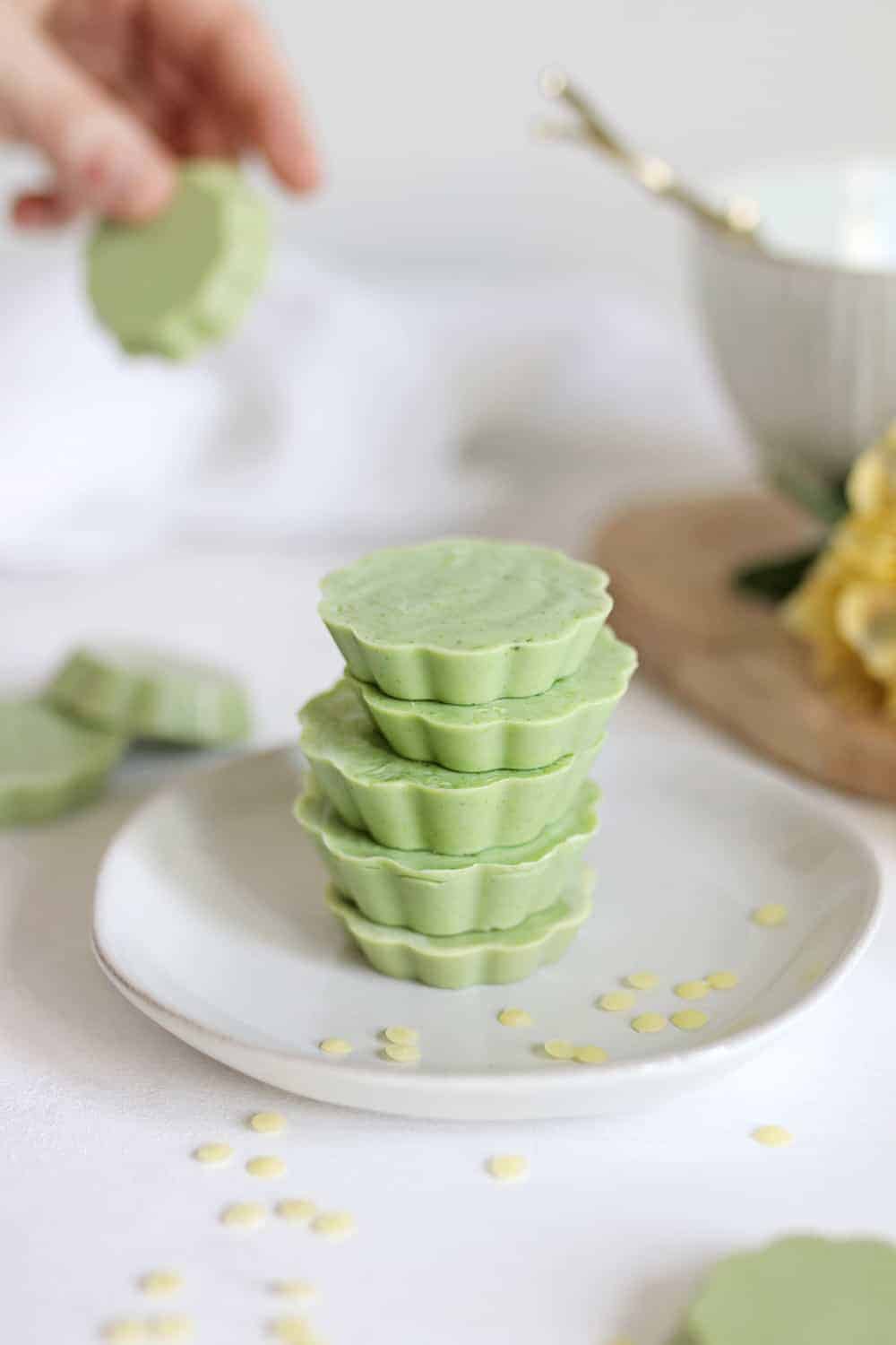 Jasmine Matcha Bathtub Melts for a Soothing Soak