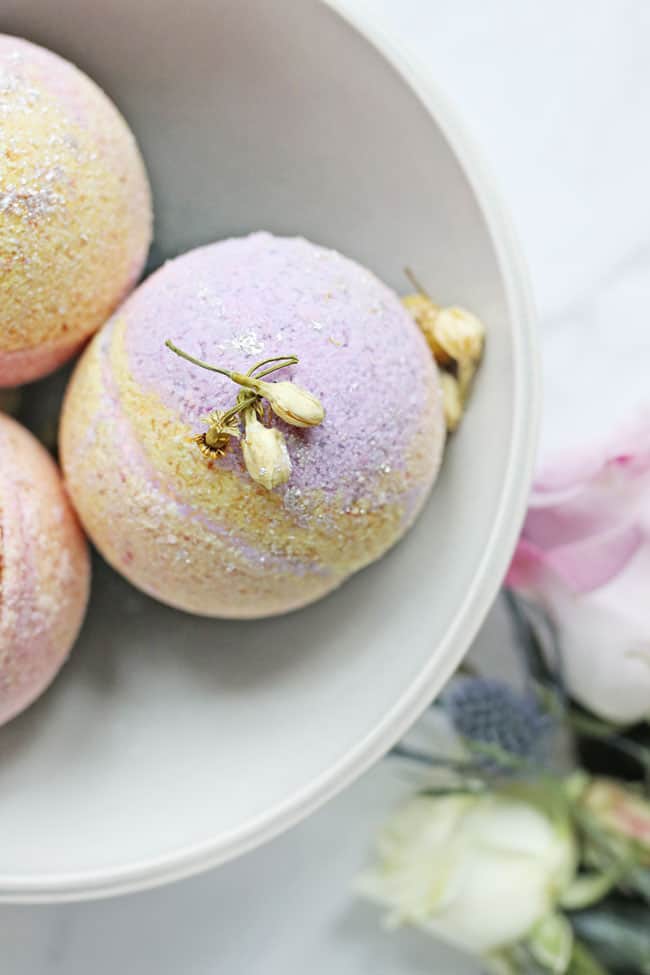 Coconut Oil Bath Bombs